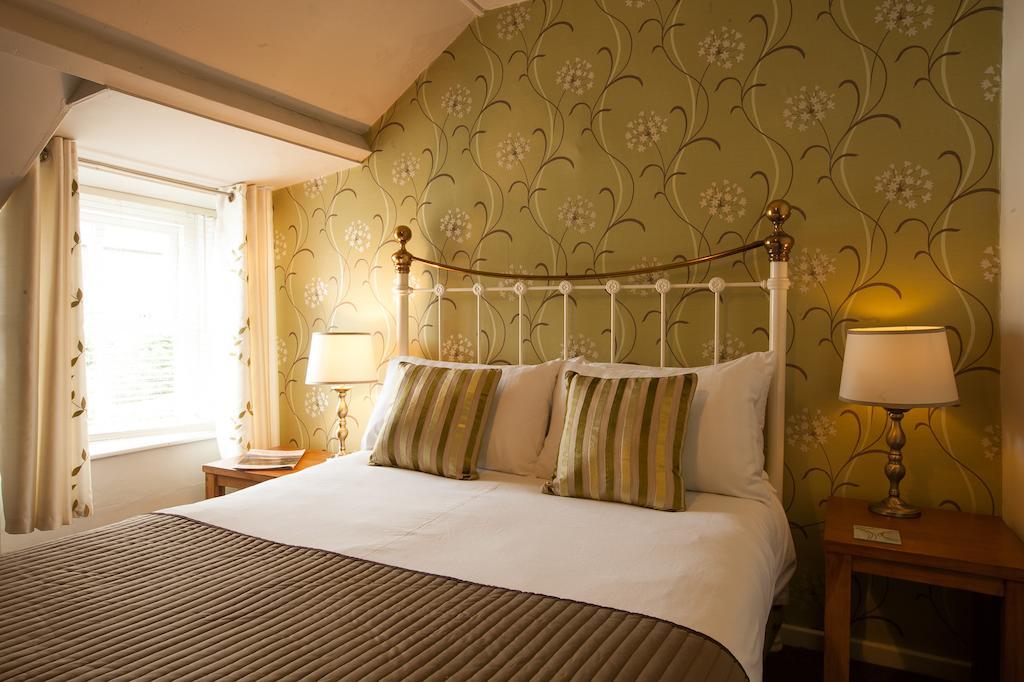 Hollybush Inn Greenhaugh ห้อง รูปภาพ