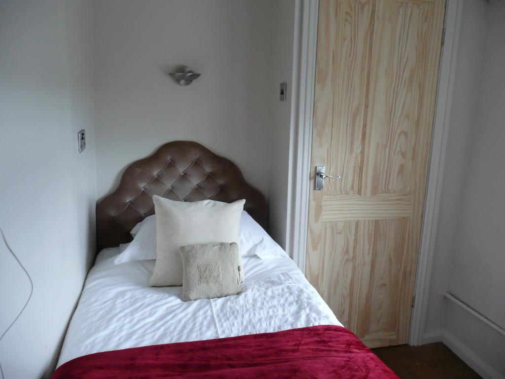 Hollybush Inn Greenhaugh ห้อง รูปภาพ